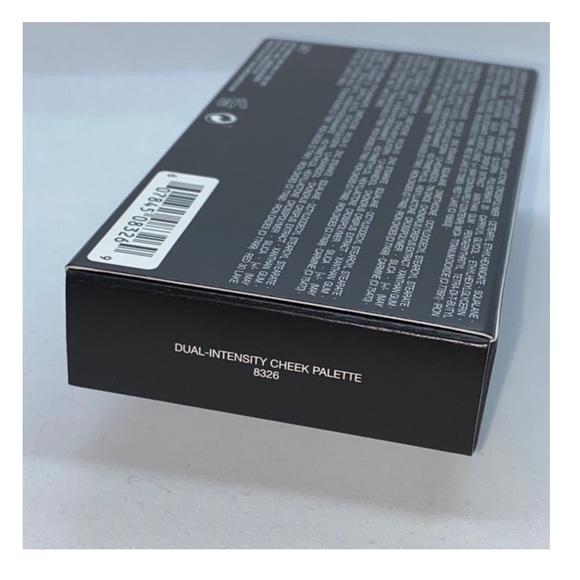 🎉Host Pick🎉 NARS NARSissiste Cheek Palette - Picture 3 of 9